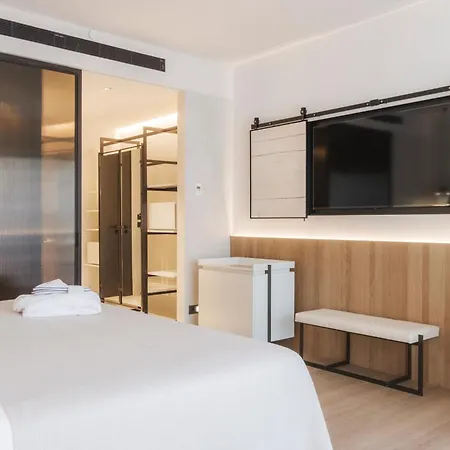 Olivia Ξενοδοχείο 5*